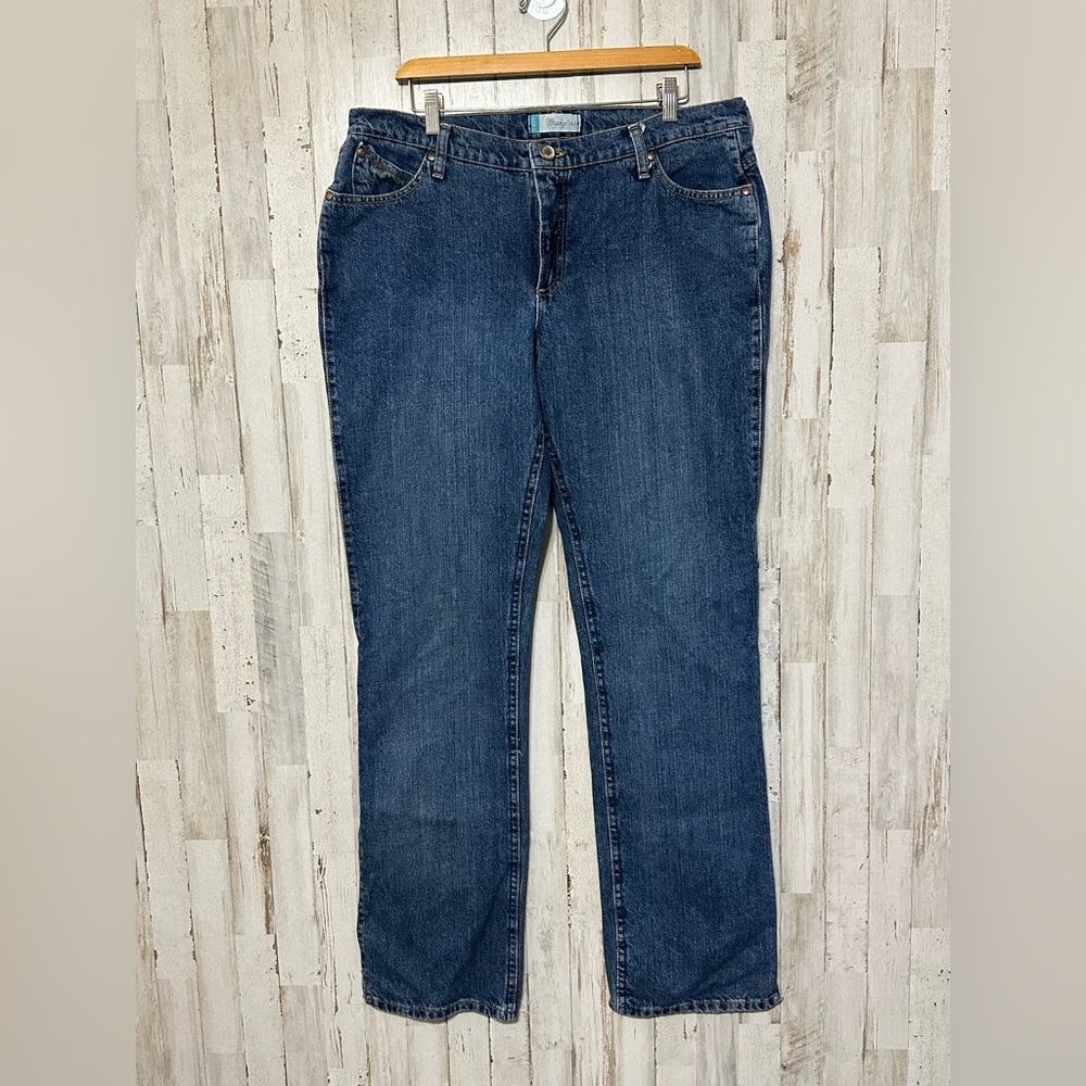 Wrangler Cash Cowgirl Cut Jeans‎